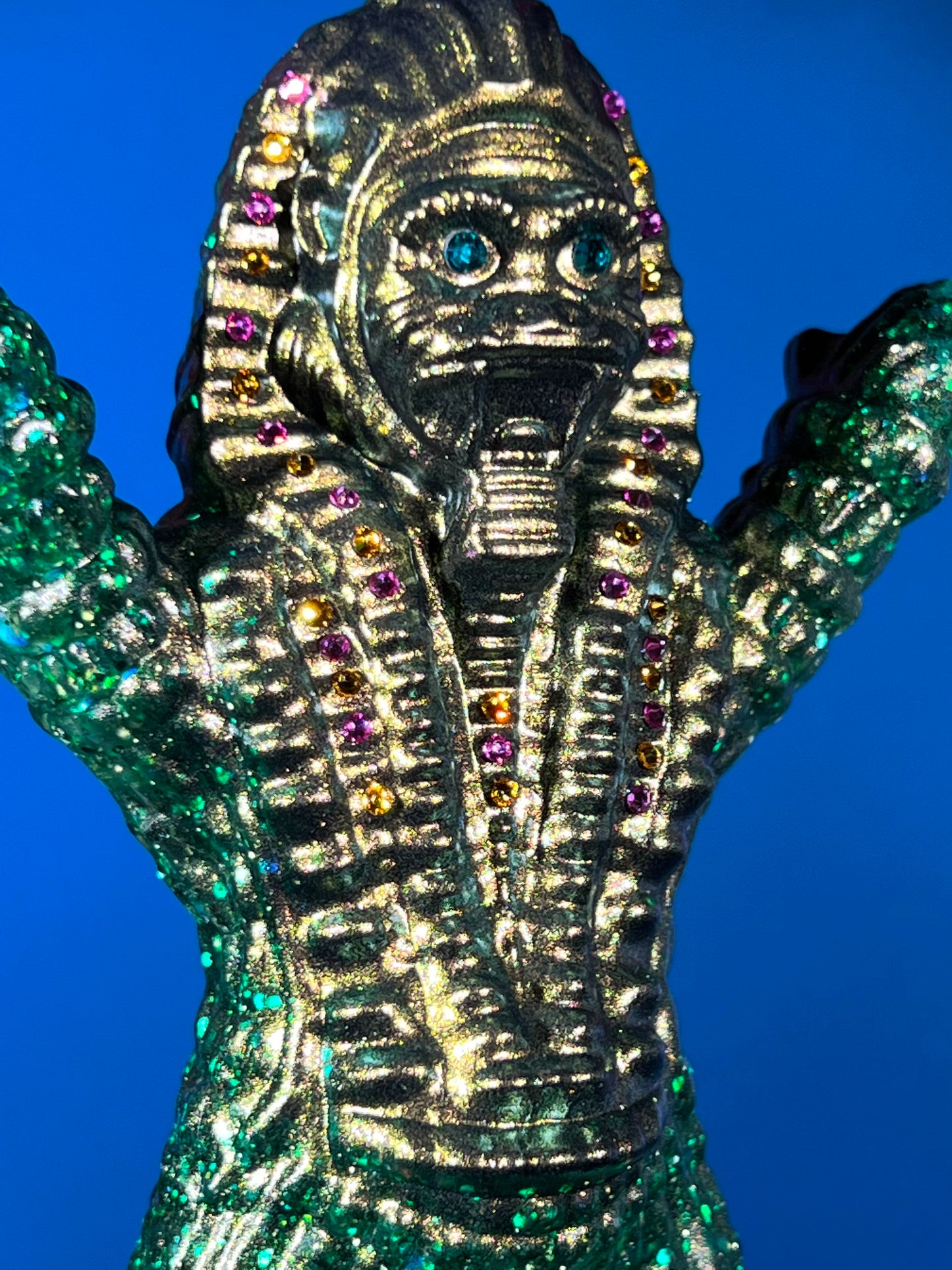 Astro Sphinx Ape XL: Green Gold Mystery Unfold