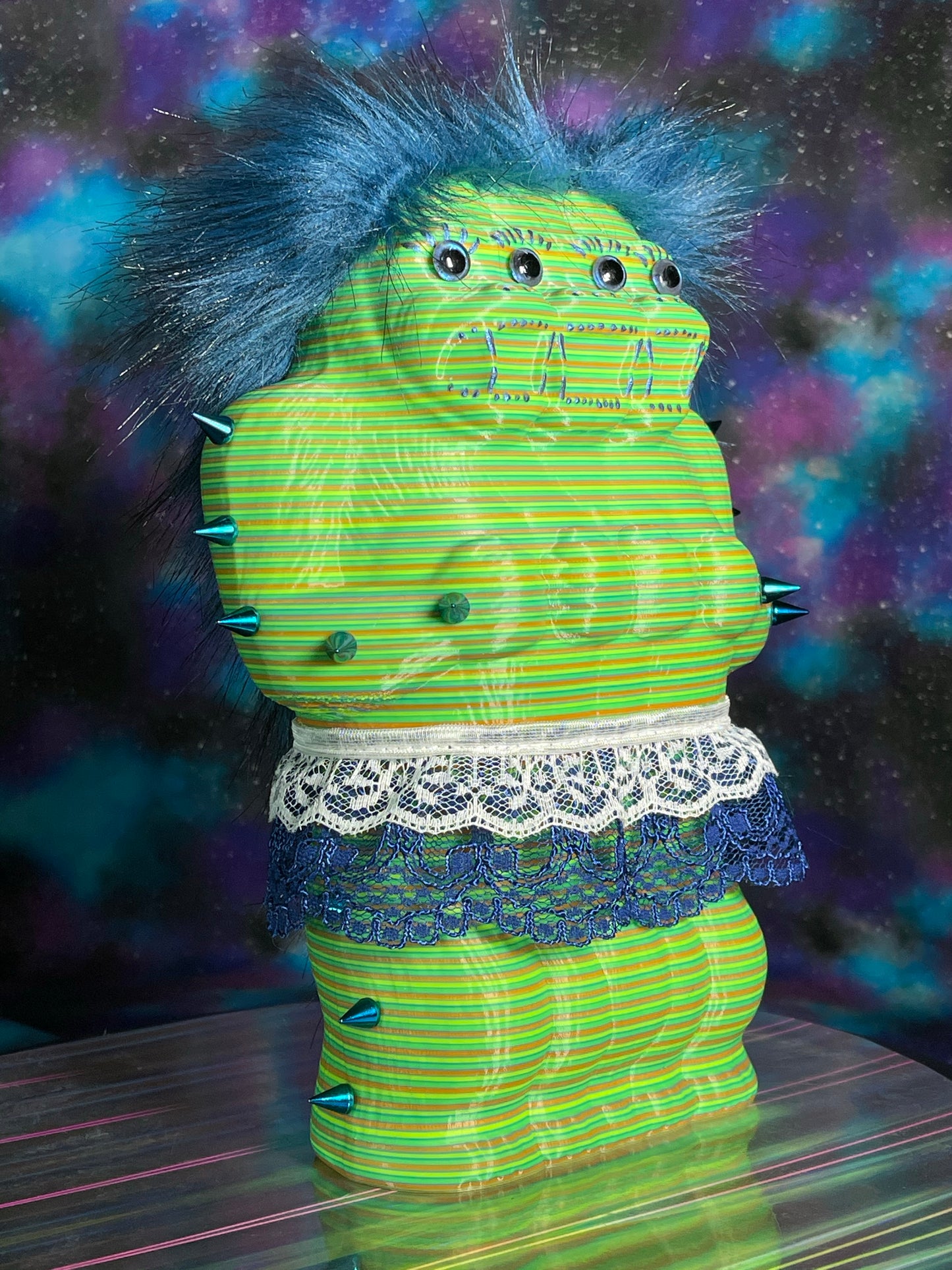Freak of Nature 3 Headed Ape: Very Handsome Frilly Doll, green/yellow/orange/blue
