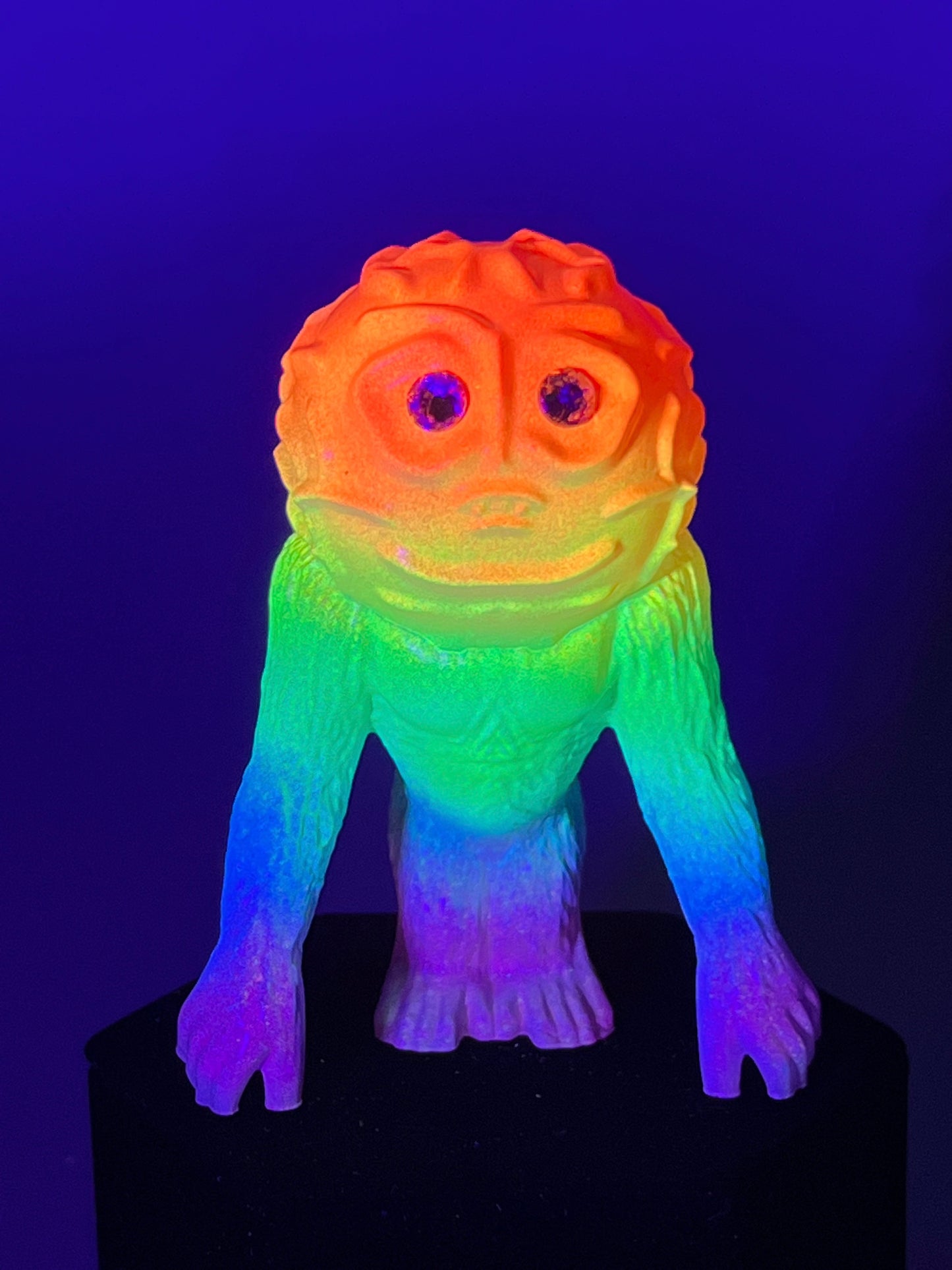 World Famous Moon Head Freak: Neon Gold Rainbow