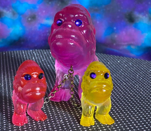 Ape Hoppers: pink/red/yellow