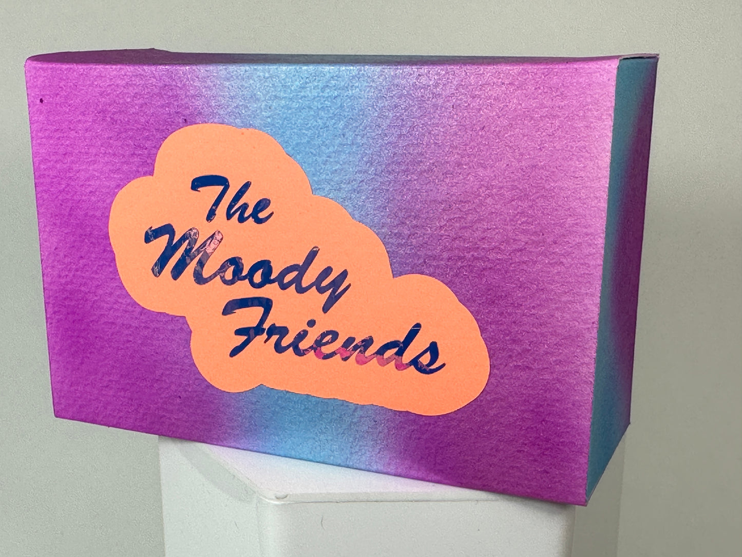 The Moody Friends: Transparent Blue to Green Fade