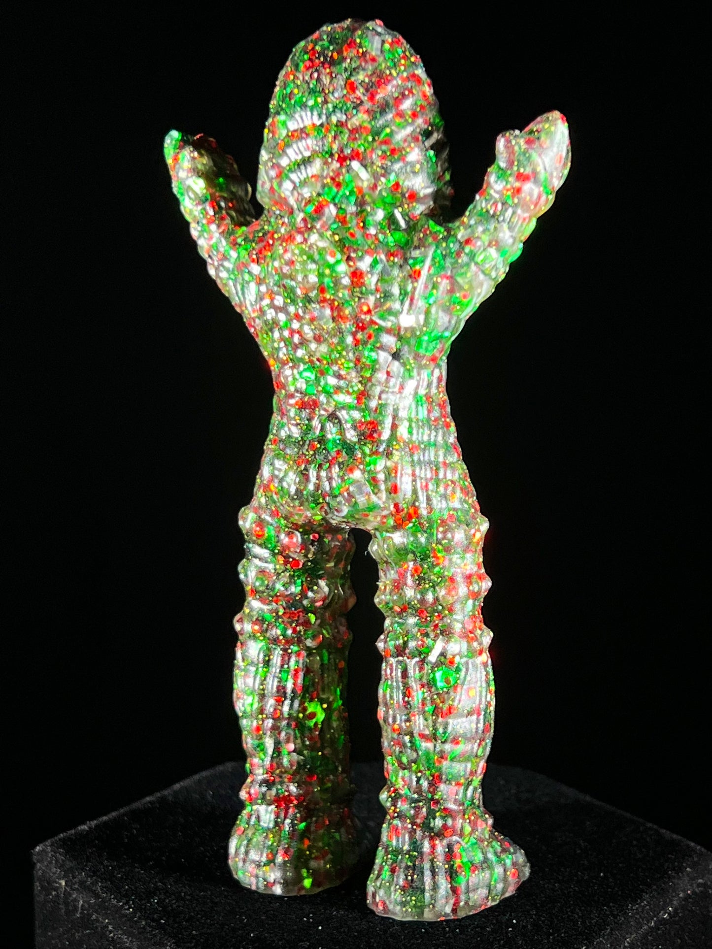 Astro Sphinx Ape: green and Red Glitter Agility Test