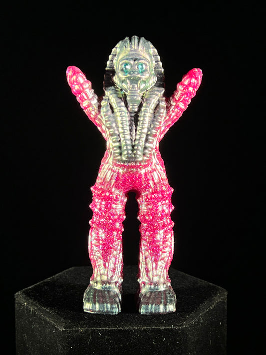 Astro Sphinx Ape: Pink Glitter Agility Test