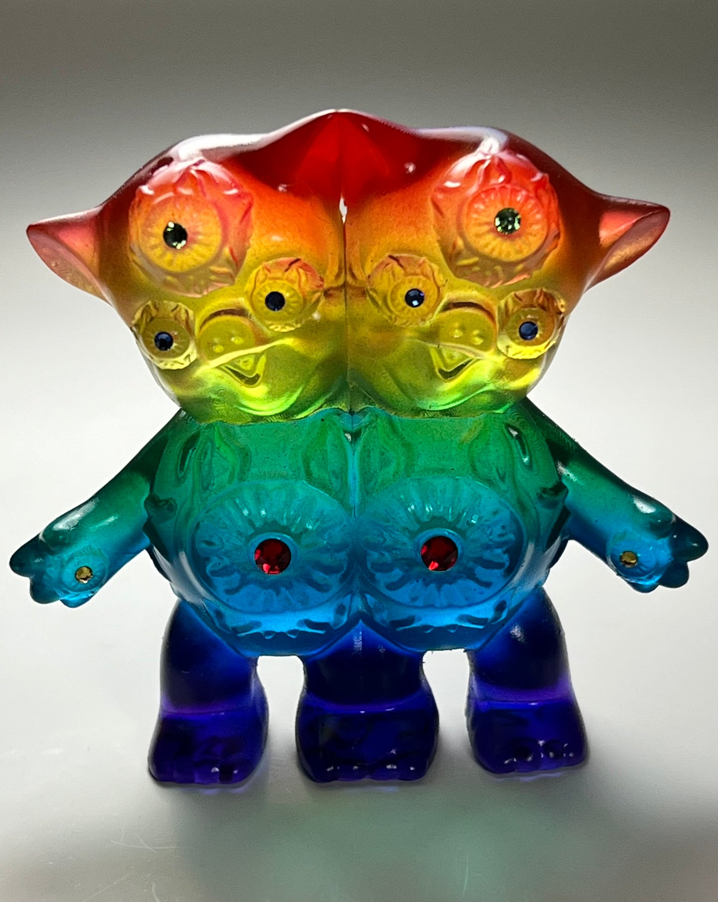 Insane Eyeball Pig: Rainbow Hypnosis