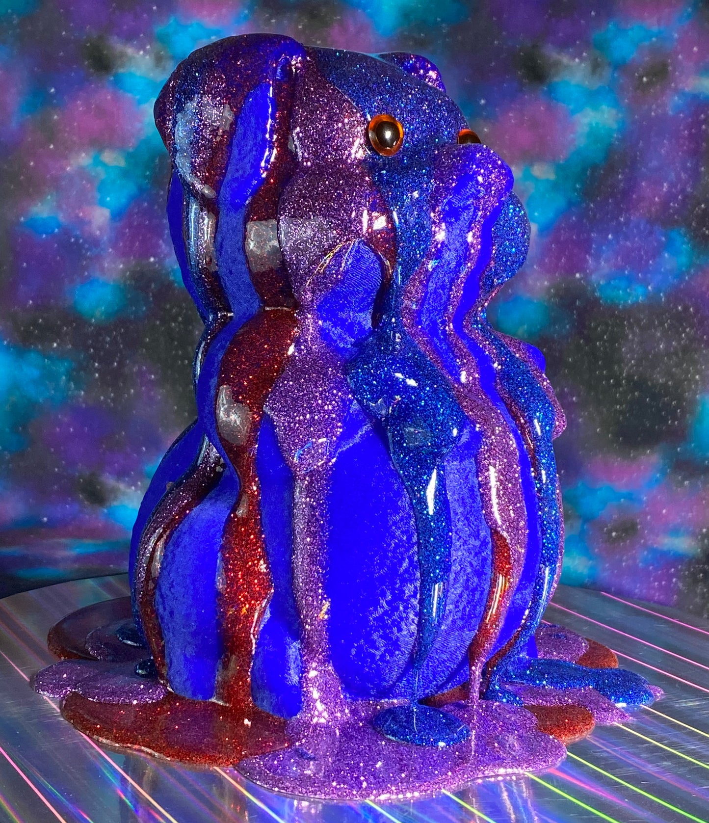 Color Dump: Round Glitter Pig, blue/red/purple