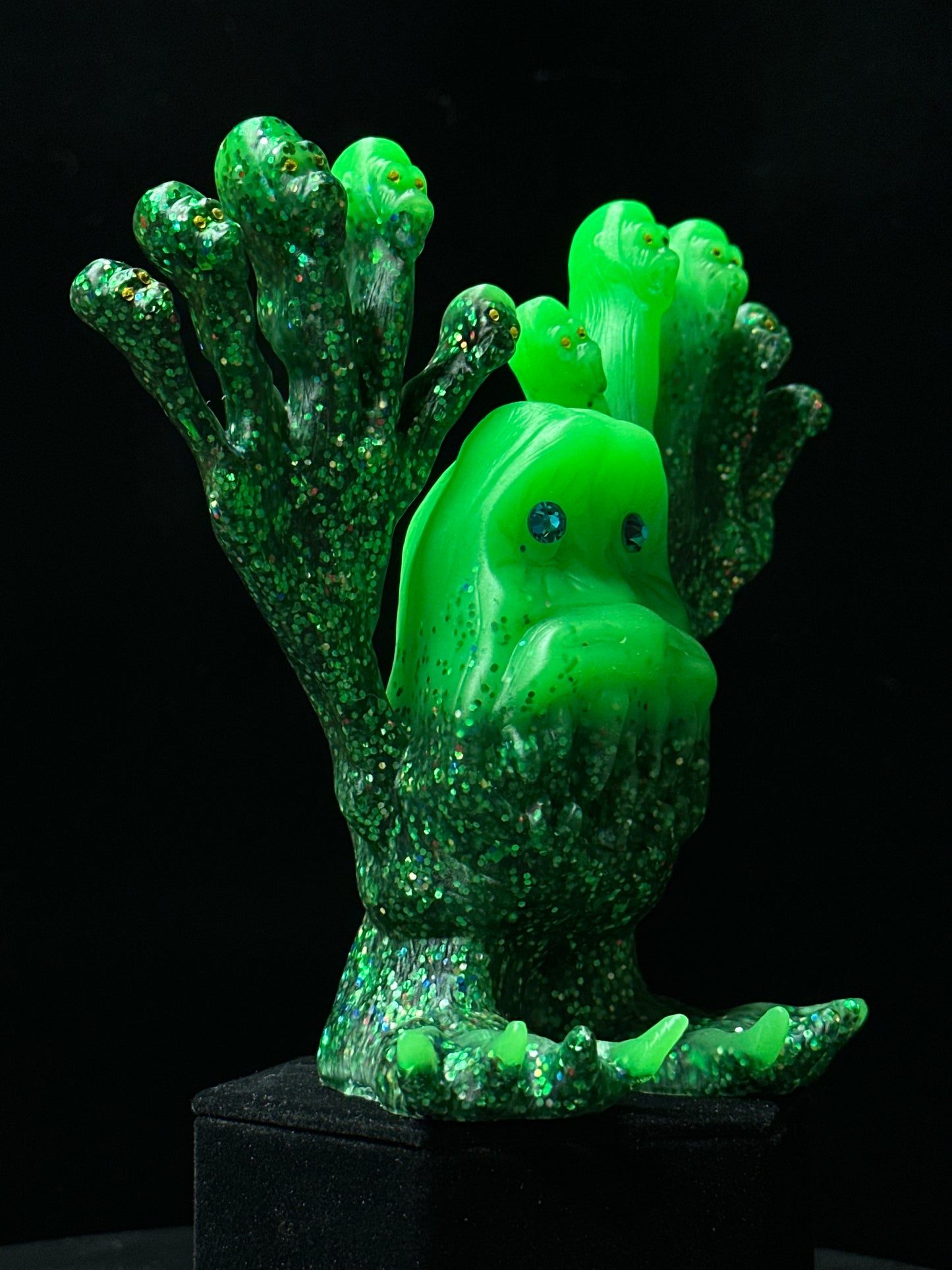 Ape Fingers Beast: Glitter Glow Green