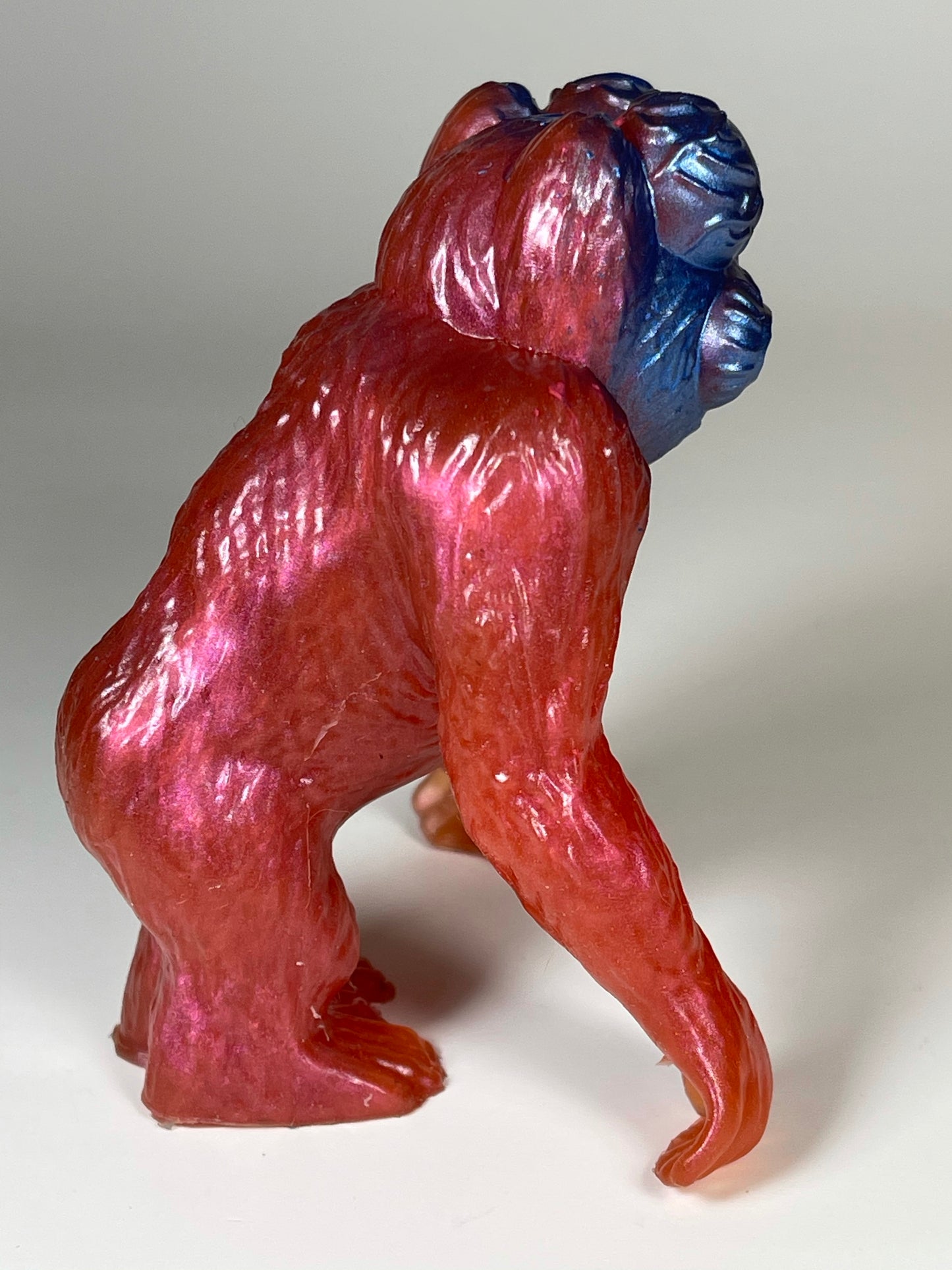 World Famous Ape: Pink/Blue Jiggler