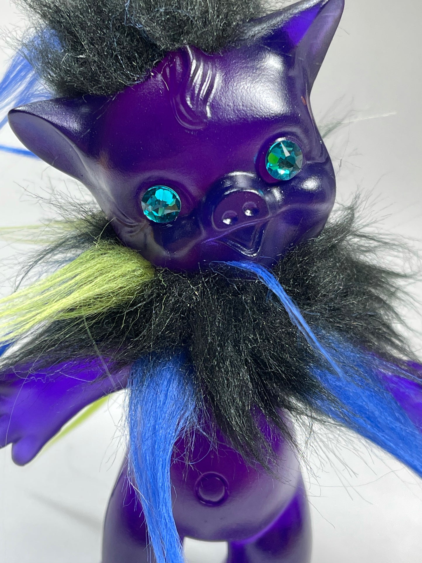 Piggy Troll: Translucent Purple