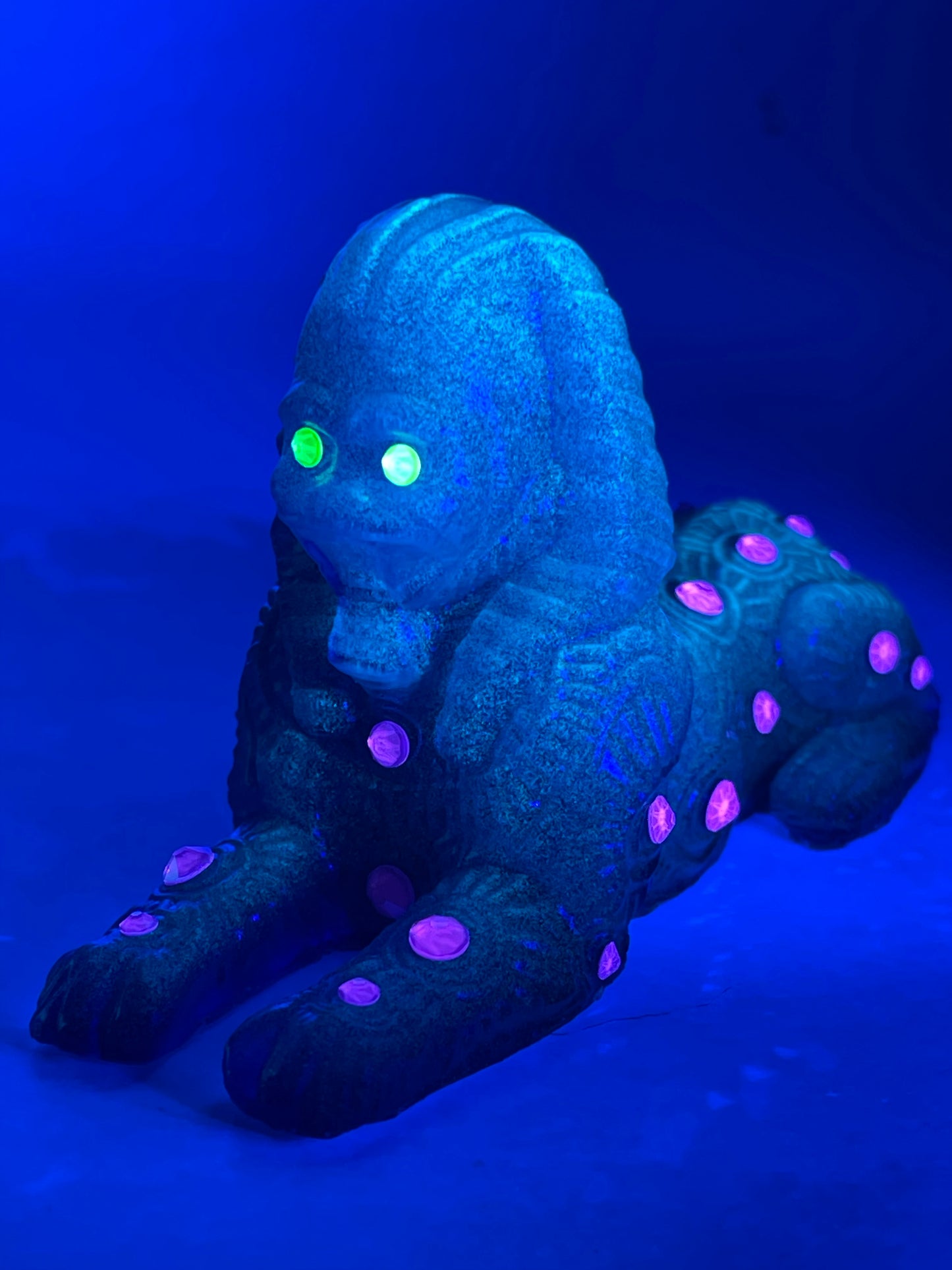 Sphinx Ape: Purple Glow Altitude