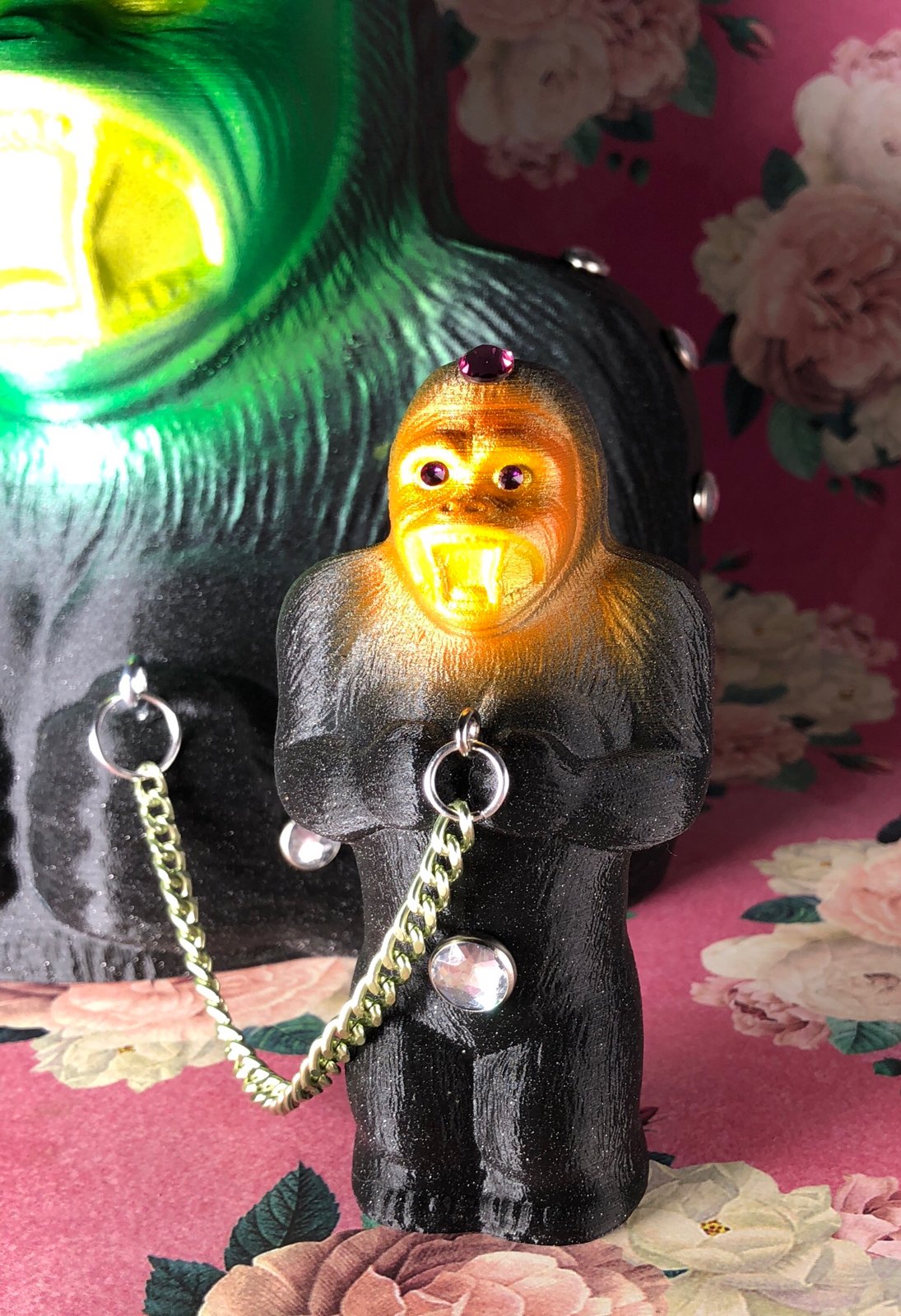 Double XL Ape Bust With Two Mini-Apes