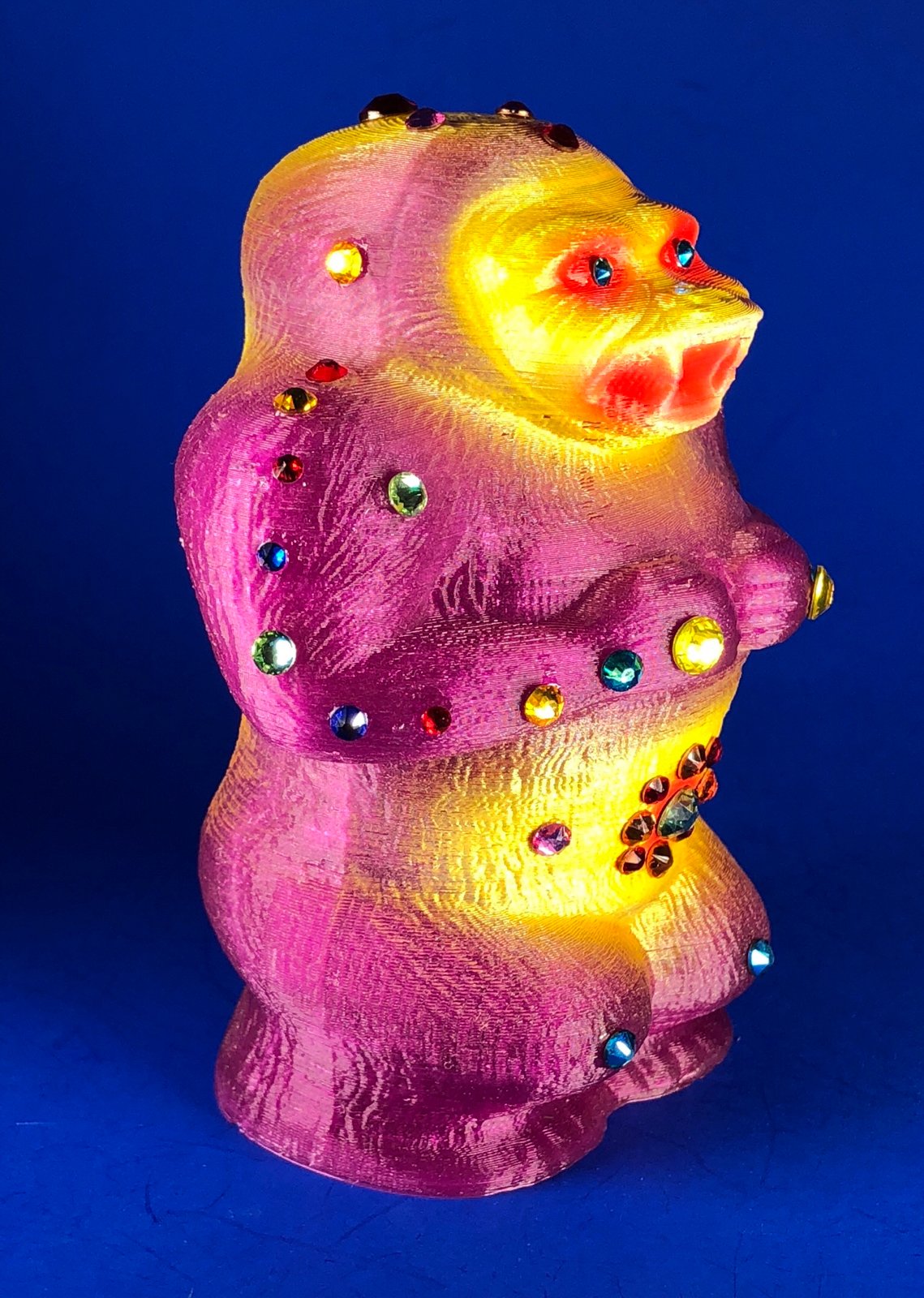 Super squat Ape with 44 rhinestones and a giant eyeball on his back