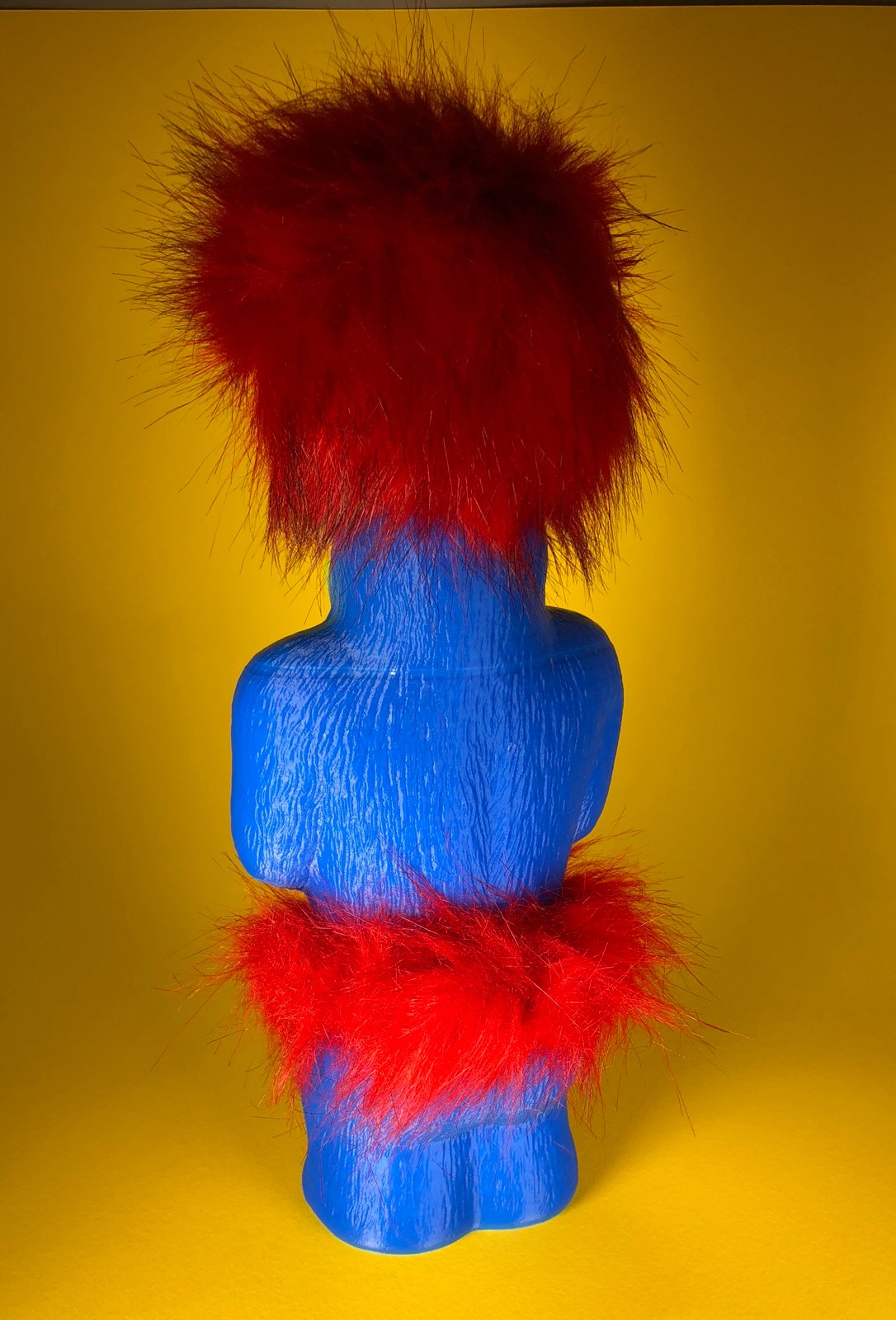 Super Fluff Ape: Blue Red Yellow