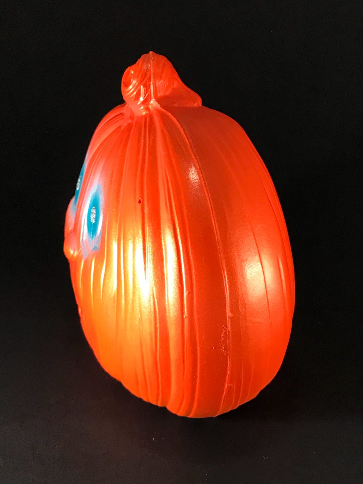 Traditional Jack O Lantern: Orange