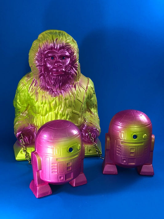 Chewbacca Chained to two R2-D2s
