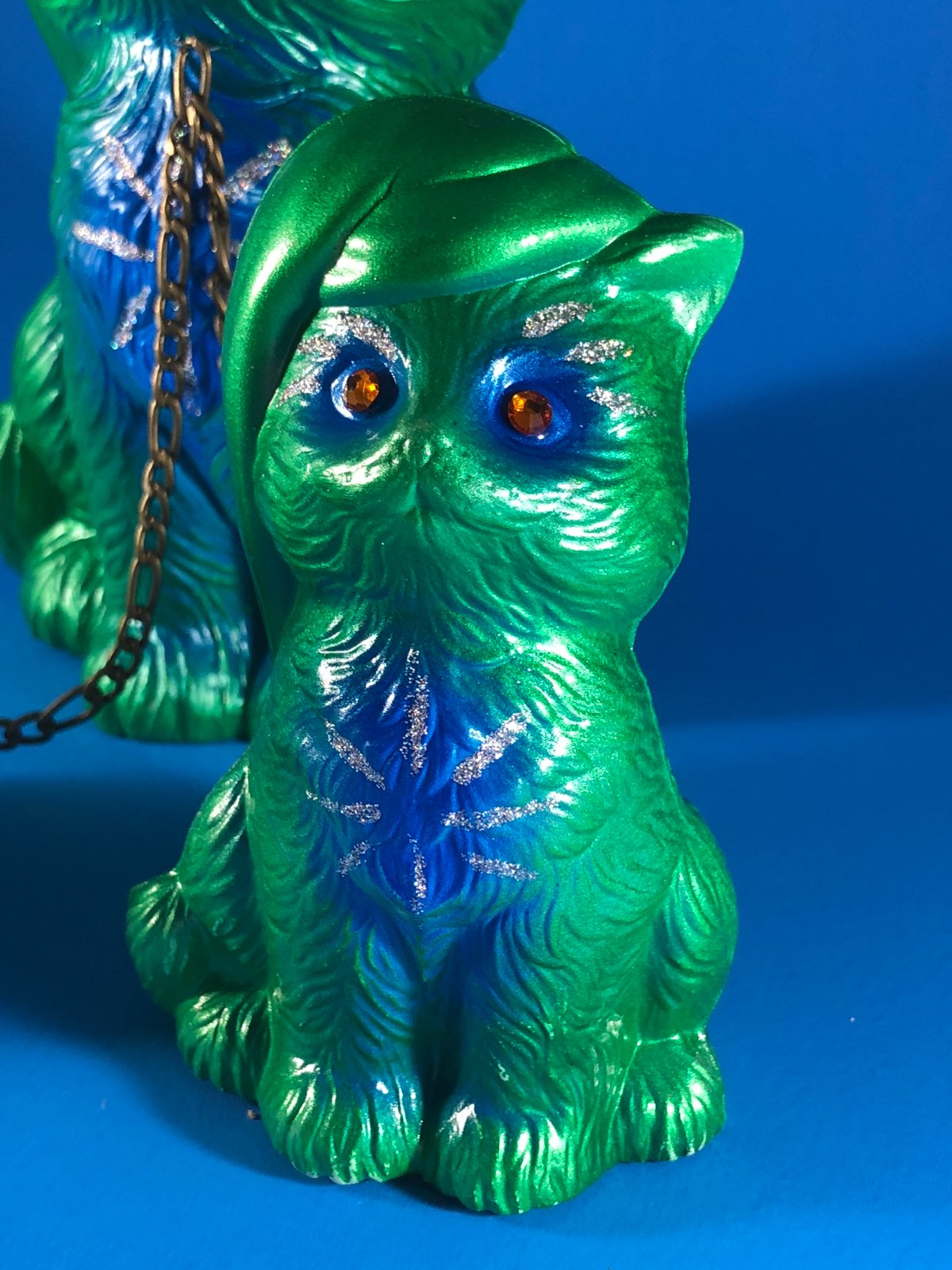 Sleepy time chained cats and dog: Green and blue, glitter and rhinestones